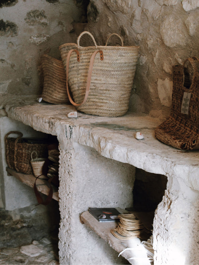 From Earth to Art: The Journey of Clay in Creating Stunning Ceramics